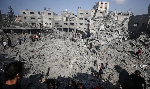 以軍轟炸加沙中部和北部至少31人死亡 