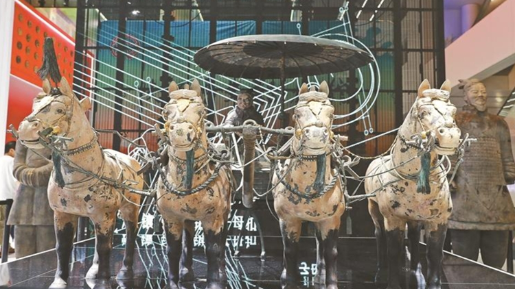 古今文化融合定格時代精彩 兵馬俑的故鄉帶來「陝西好禮」