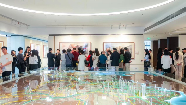 以「軌」為媒感知城市文化魅力 《全球水墨畫精品展》正式開幕