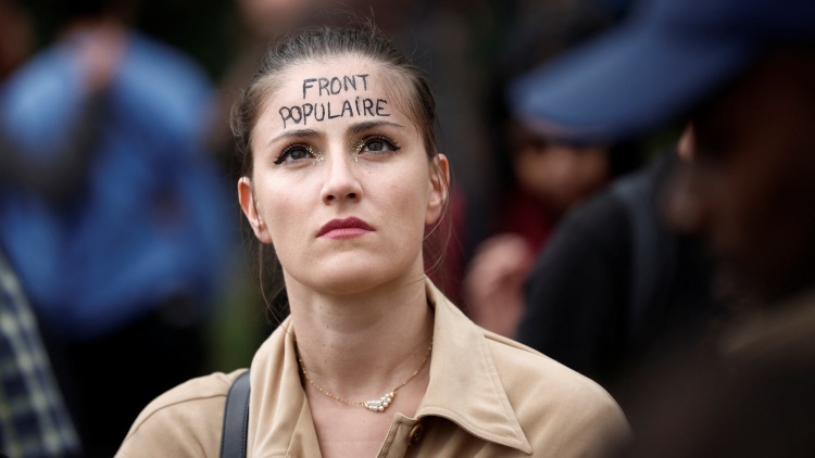 法國數十遊行反對極右翼崛起 示威者與警方發生衝突