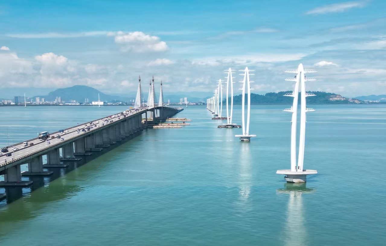 共建「一帶一路」 中國造潔白電塔屹立檳威海峽