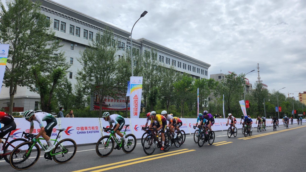 東航多維助力23屆環青海湖國際公路單車賽