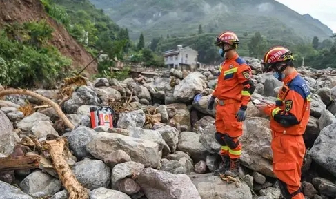 四川漢源山洪泥石流已致10人遇難 仍有29人失聯