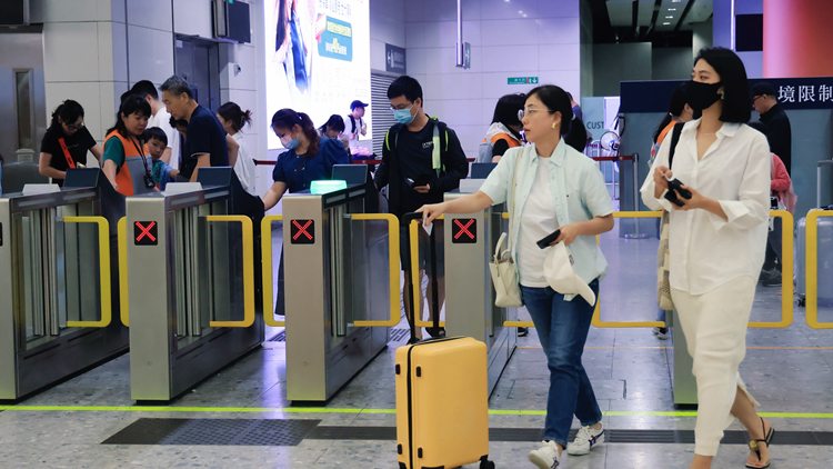 料天氣惡劣 今明兩日部分來往西九龍站及內地高鐵車次取消