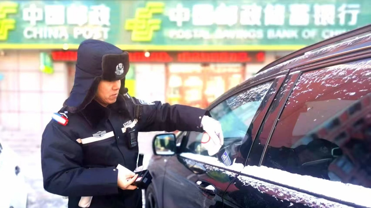 哈市公安局：持續清理「殭屍車」 為亞冬會打造良好靜態交通環境