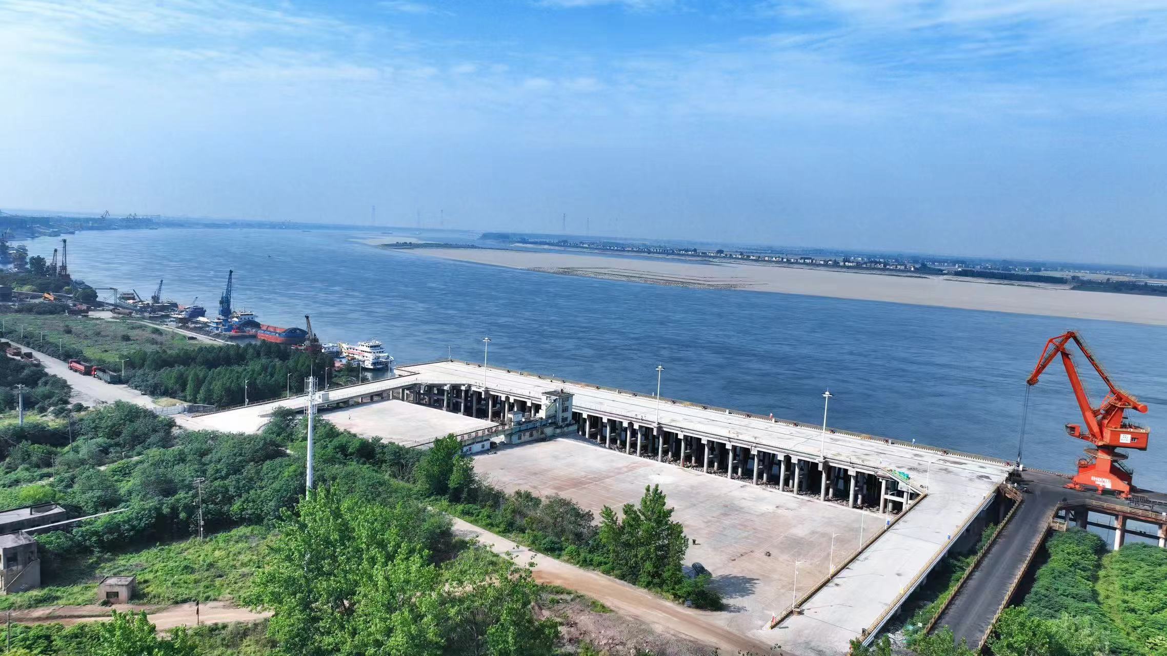 荊州港鹽卡（三期）多用途碼頭新增2泊位