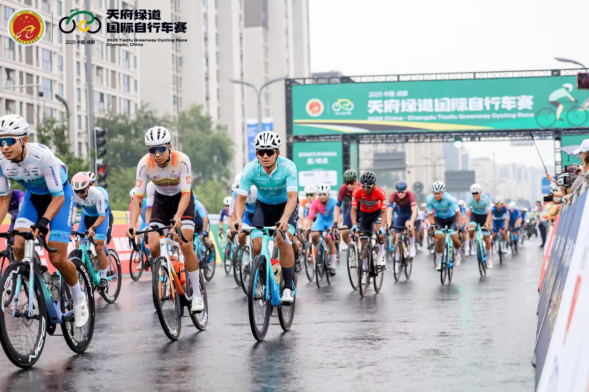 2025中國·成都天府綠道國際自行車賽在蓉舉行