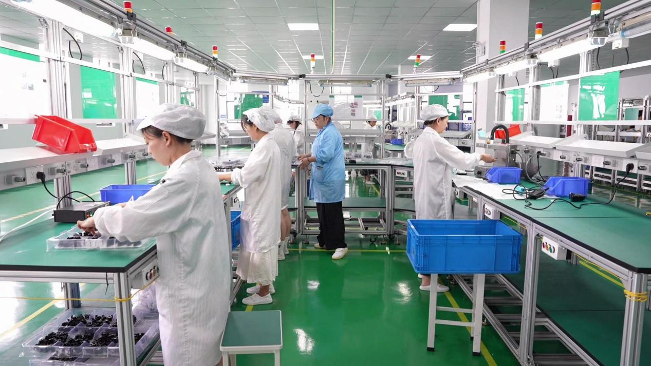 皖屯溪區：訂單「井噴」 「汽勢」如虹