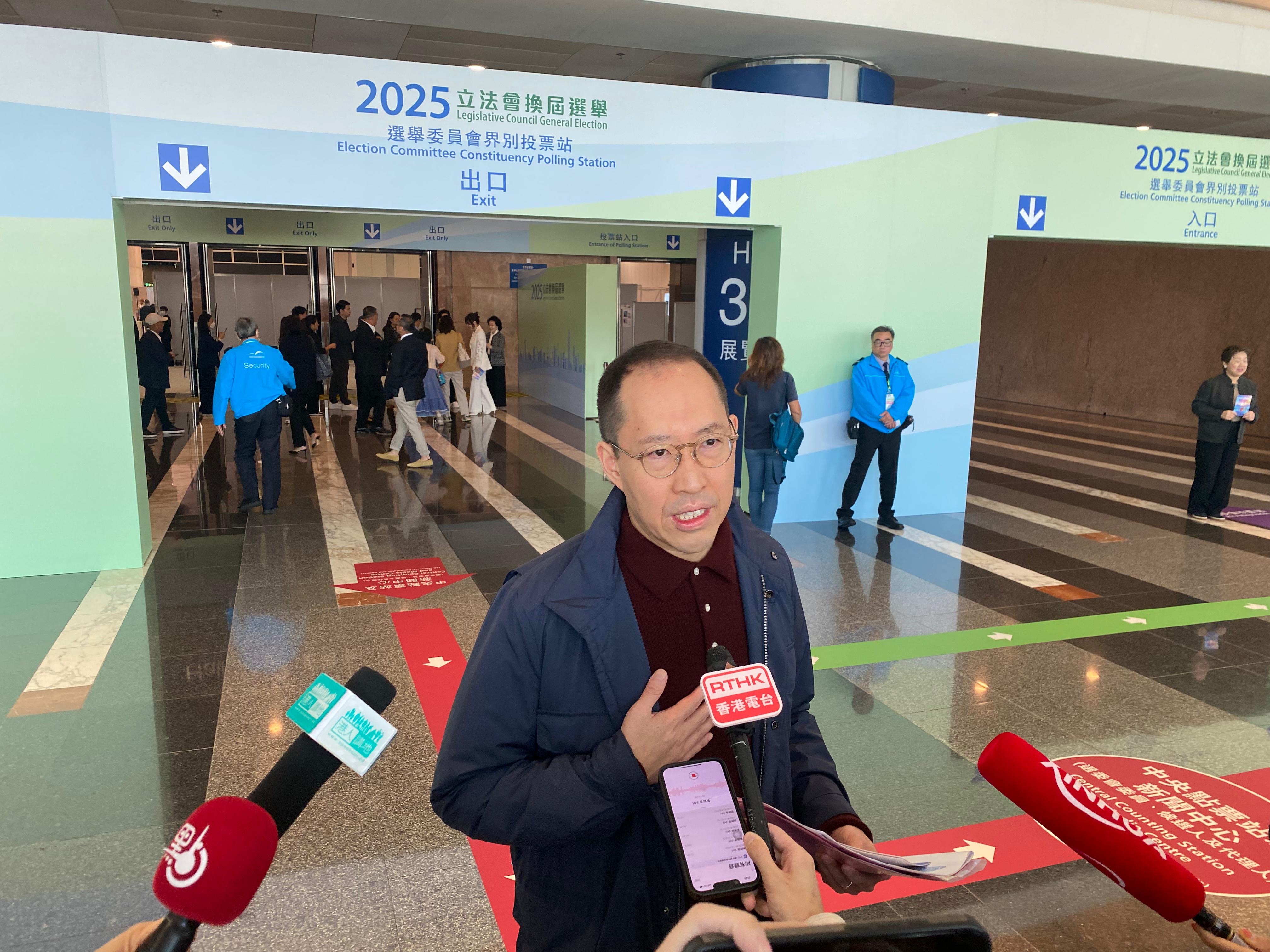 立法會選舉 | 黃永光：呼籲已登記選民為香港未來投下重要一票