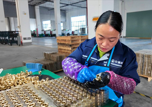 皖黟縣：工業企業開足馬力「加速跑」