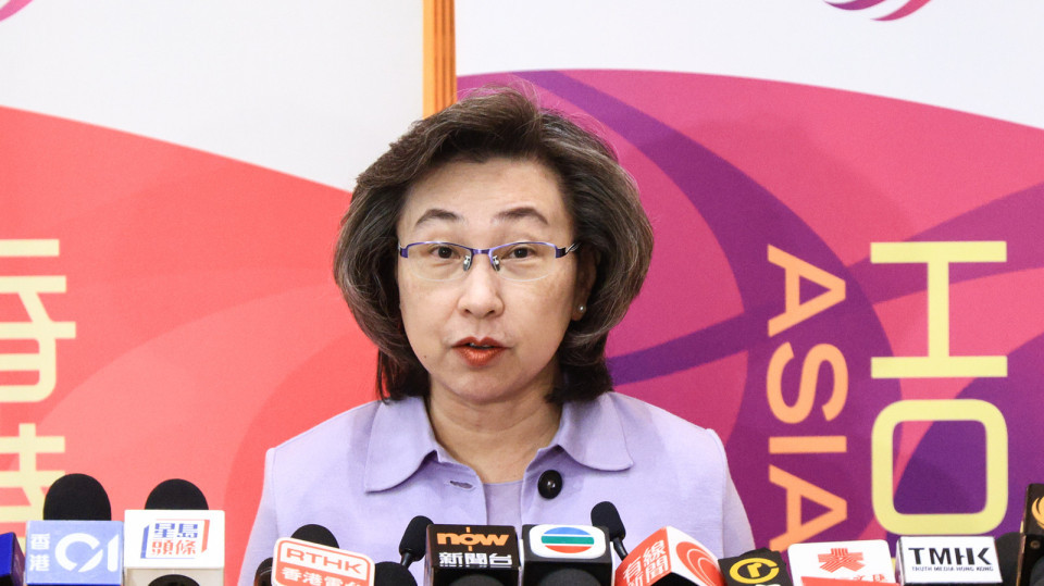 楊何蓓茵就高級督察離世向其家屬致以最深切慰問 稱將盡力協助