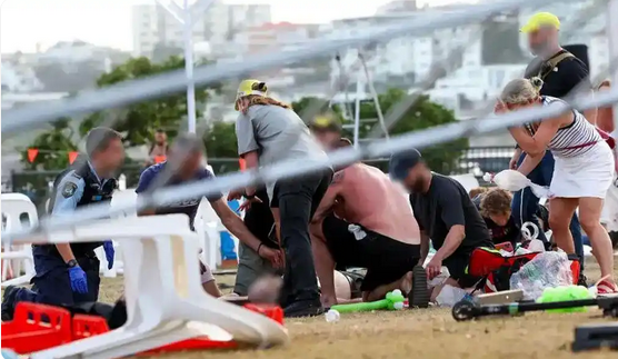 悉尼邦迪海灘槍擊事件已致16死40傷，10歲兒童遇難