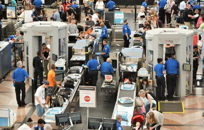 特朗普政府宣布對40國實施入境限制