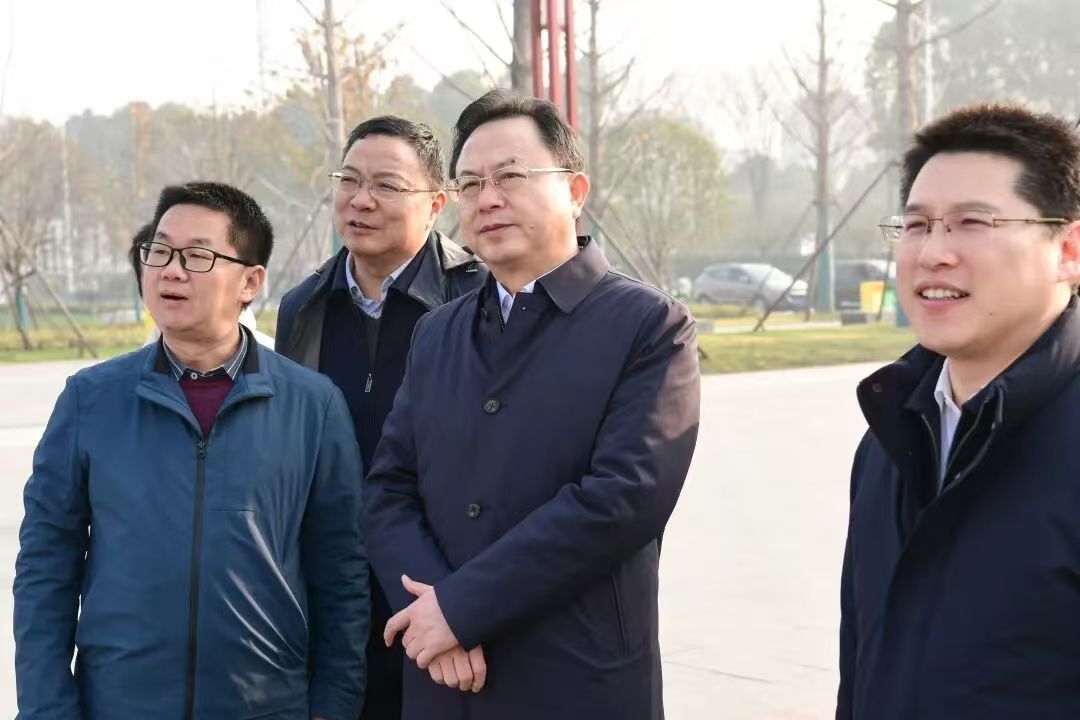 鄂州市委書記孫兵：以項目硬支撐築牢發展硬底盤