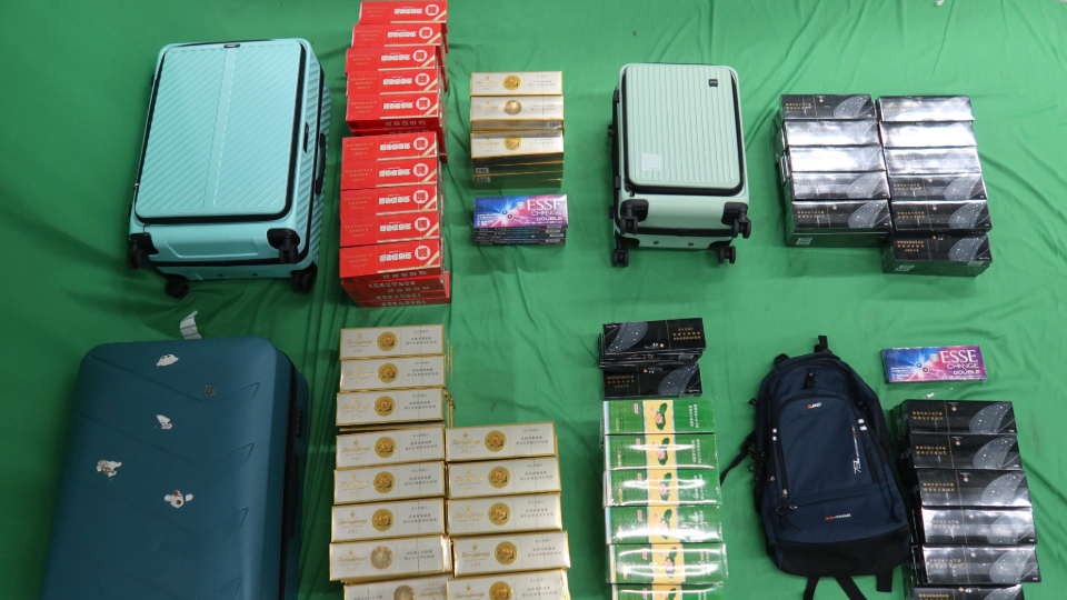 兩名入境旅客管有未完稅香煙罪成 各被判囚5個月