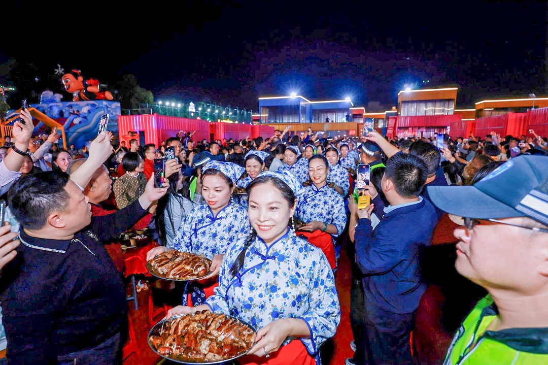  百鹅宴迎冬至    东莞清溪百灶齐开烹百鹅“出道”