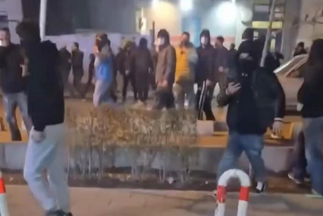 外媒稱伊朗出現「全國範圍」斷網 騷亂蔓延至首都