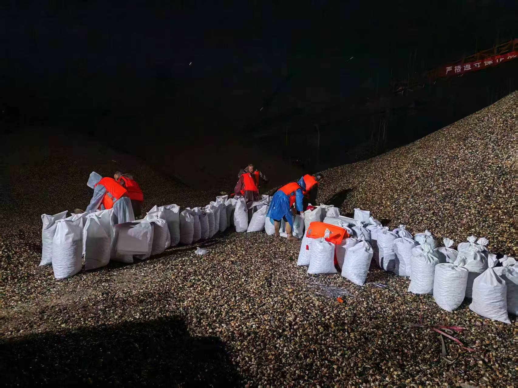 db17fb4901f3d802b68ed7202221b076 (2).jpg